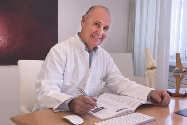 Dr. med. M. Speck